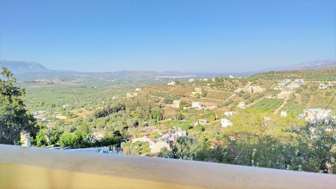 Malvazia Residence Kamilari Exterior photo